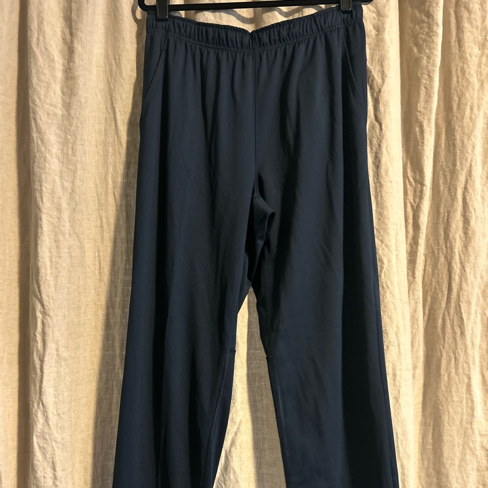Bundle of 3 pair Nike Totality Standard Fit, Dry-Fit Navy Athletic Pants. NWT. - Picture 4 of 8